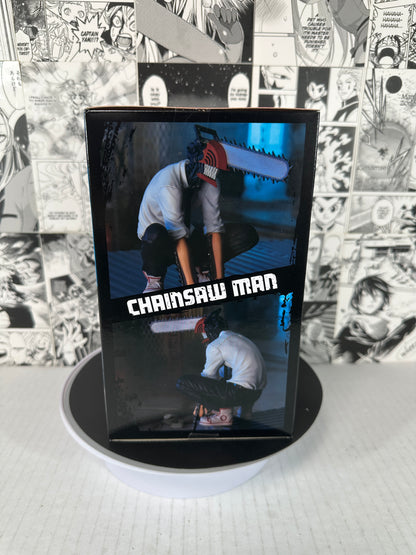 Chainsaw Man - Denji Devil form perching figure