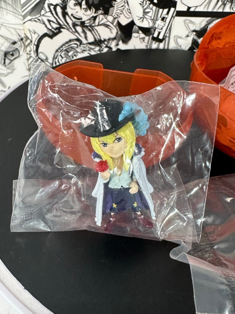 One Piece - Cavendish Devil fruit gashapon