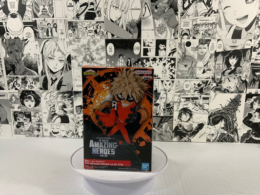 My Hero Academia - katsuki Bakugo Los héroes increíbles vol.30